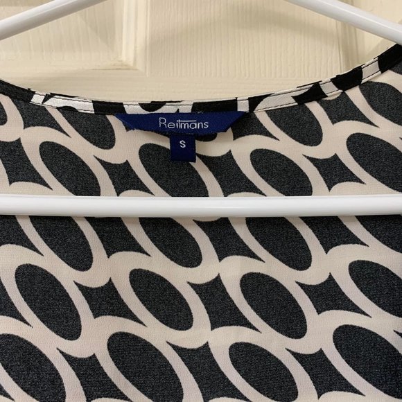 🌷3 for$25🌷Reitmans, US S, Black & White Geometric Circular Print Dress - Picture 7 of 9